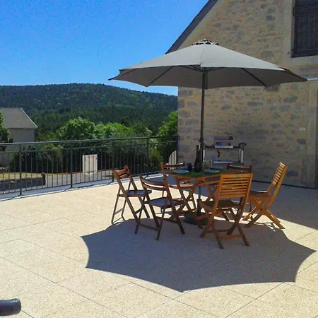 Clevacances 3 Cles 6 Personnes A Holiday home La Tieule